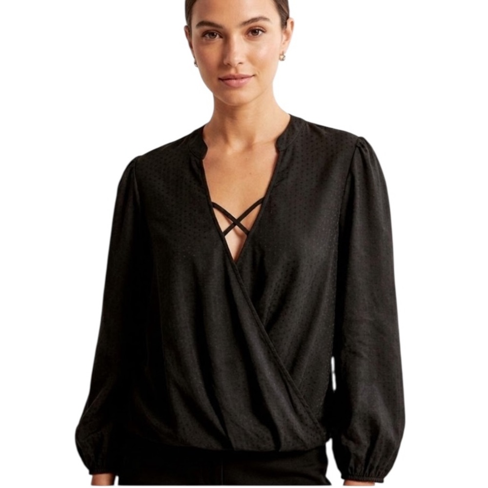 Band of the Free Hallie Blouse Womens L Black Surplice Wrap V-Neck Top NWOT!